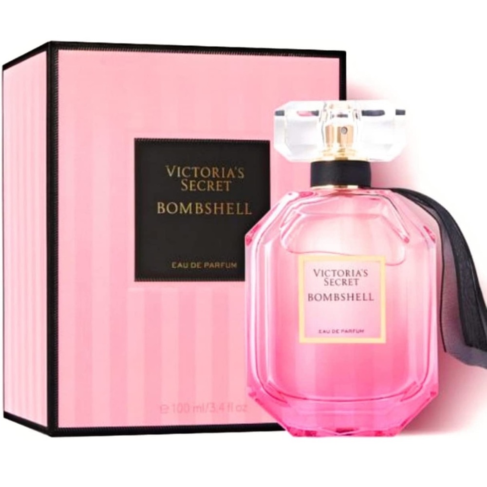 Victoria Secret bombshell